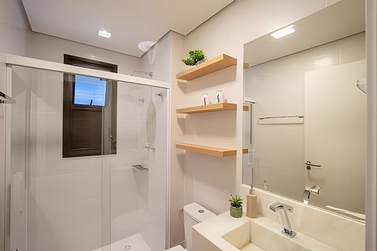 Home Club Frente Mar | Conforto e Lazer Completo
