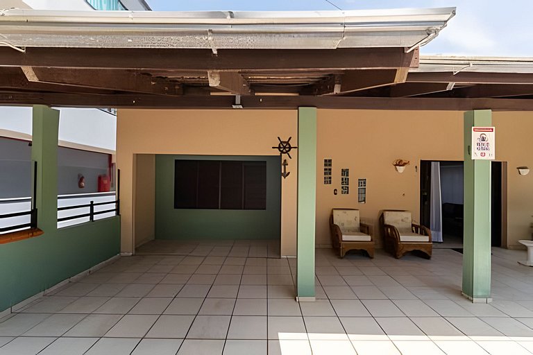 Sobrado no Morro do Grant | A 300m da Praia